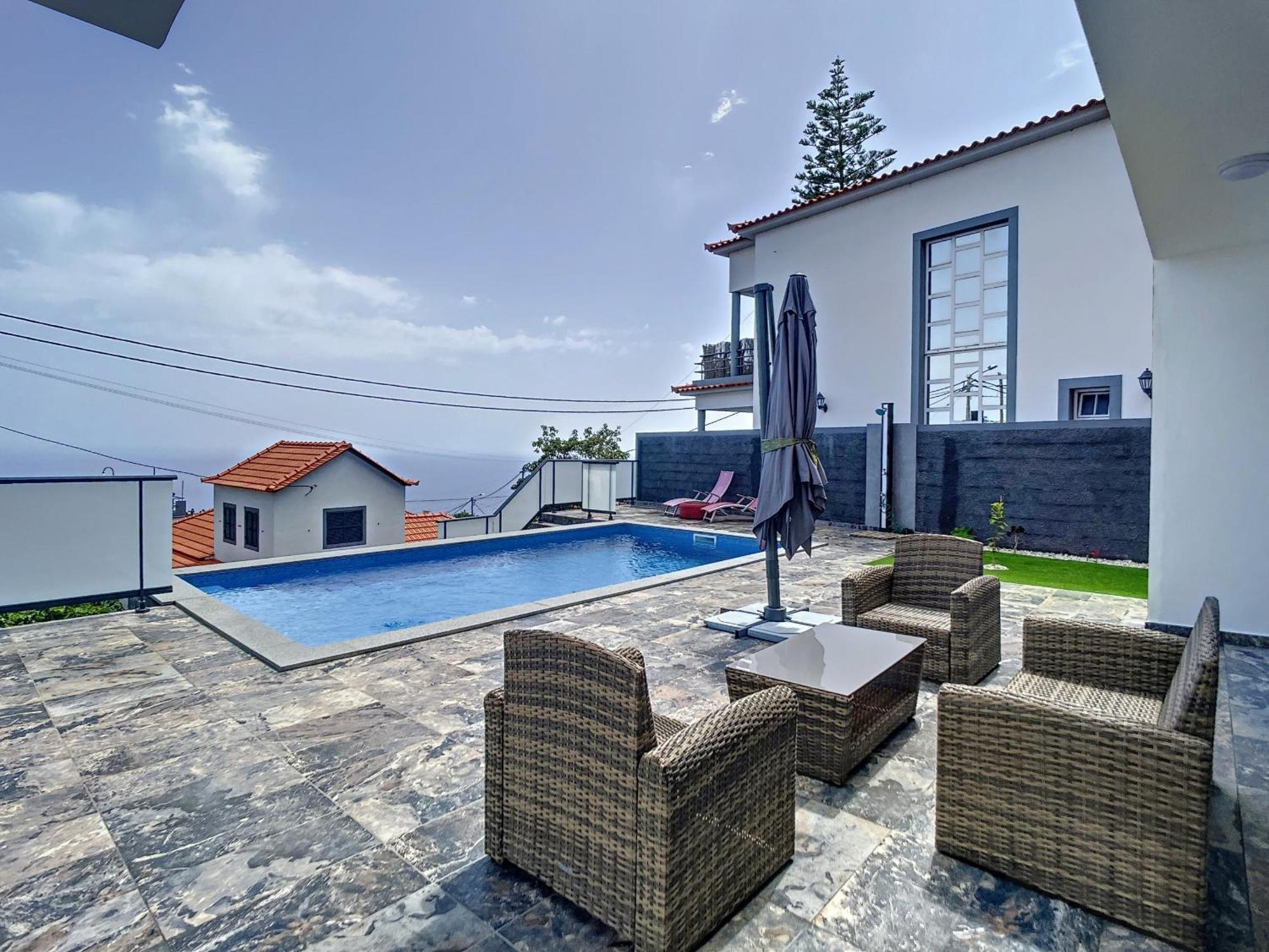 Casa Teixeira By Atlantic Holiday Estreito Da Calheta 外观 照片